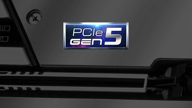 PCIe 5.0 avec technologie de montage en surface