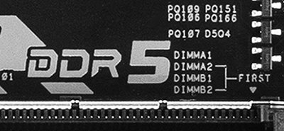 Die AM5-Plattform unterstützt nur DDR5, bitte beachten Sie die Priorität der DIMM-Steckplätze für eine bessere Leistung